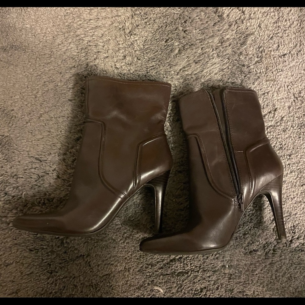 Nine West heeled boots, size 8, brown